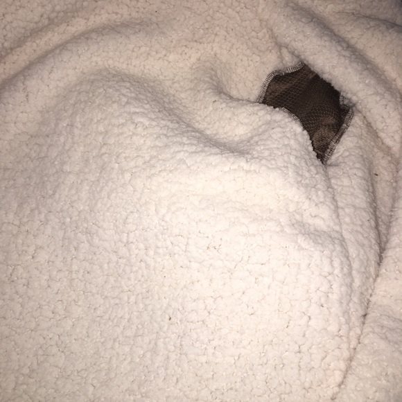 Soft Sherpa Hooded Fleece Robe Style Jacket - Picture 8 of 8